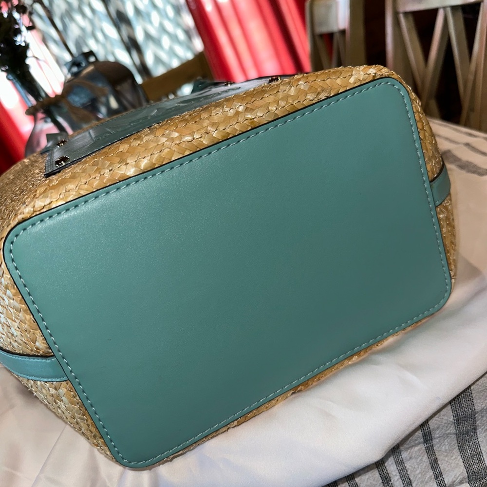 Michael Kors Tan and Green Tote Bag with Leather Trim - Picture 4 of 9